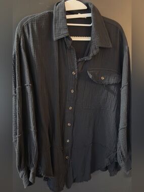 easel Black Button-Up Gauze Shirt